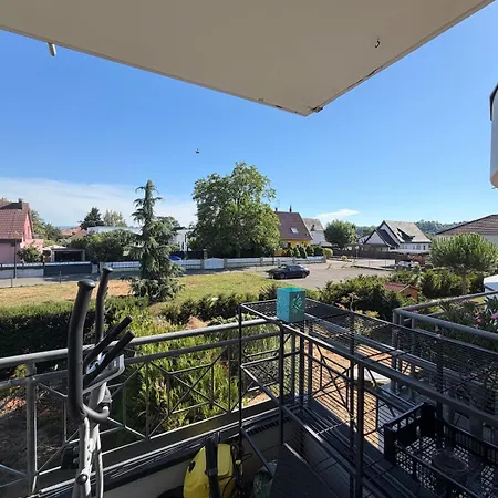 Stylish 2- Bedroom - Terrace - Free Parking -5min Basel Airport Lejlighed Blotzheim